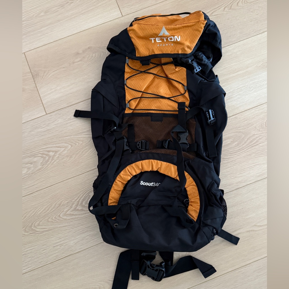 TETON Sports Scout 3400 Internal Frame Backpack Meca Orange 55L Travel Hiking